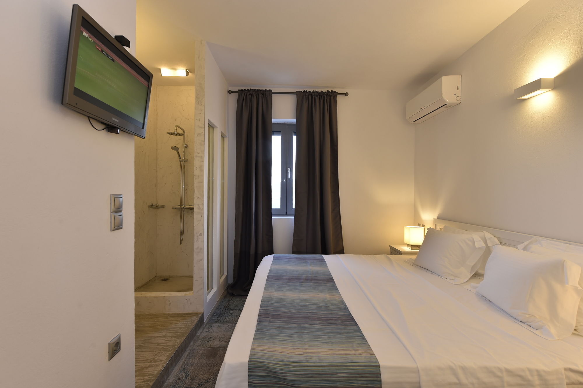 Naoussa Hills Boutique Resort- Adults Only ปาริเกีย ภายนอก รูปภาพ