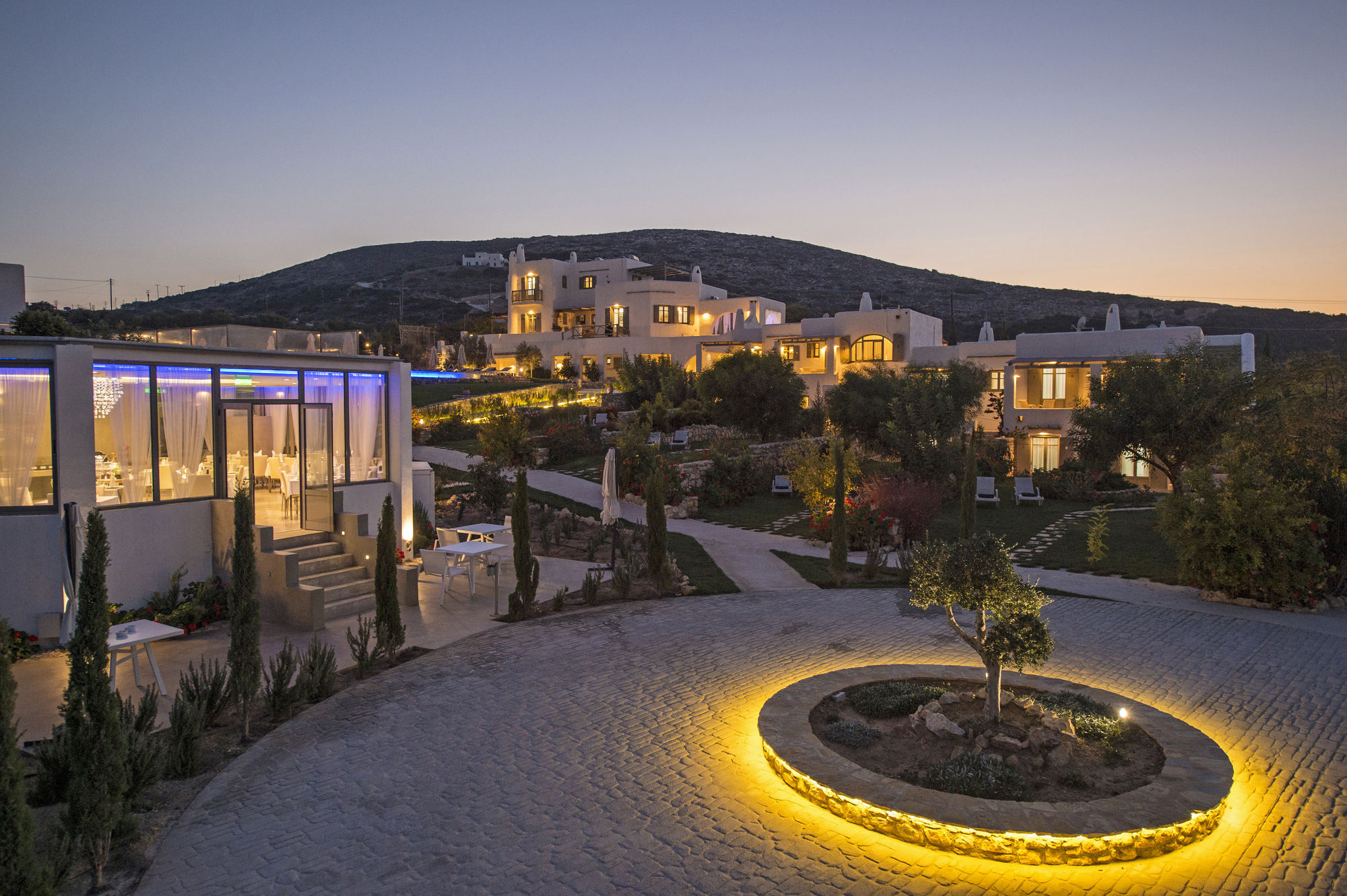 Naoussa Hills Boutique Resort- Adults Only ปาริเกีย ภายนอก รูปภาพ